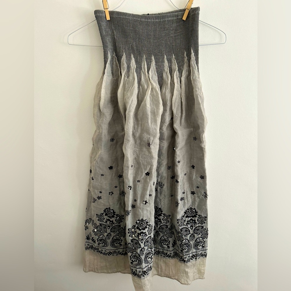 Lapis Gray Strapless Dress with pattern accents.